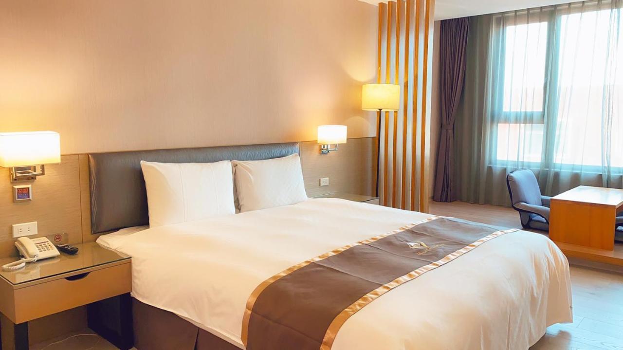 Tsun Huang Hotel Csiaji Kültér fotó