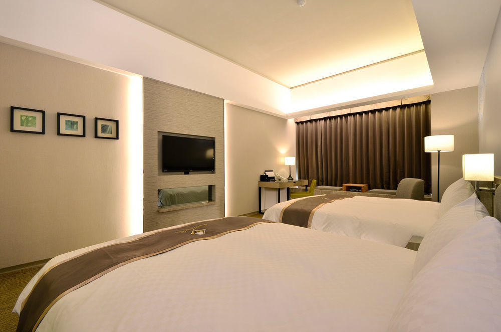 Tsun Huang Hotel Csiaji Kültér fotó
