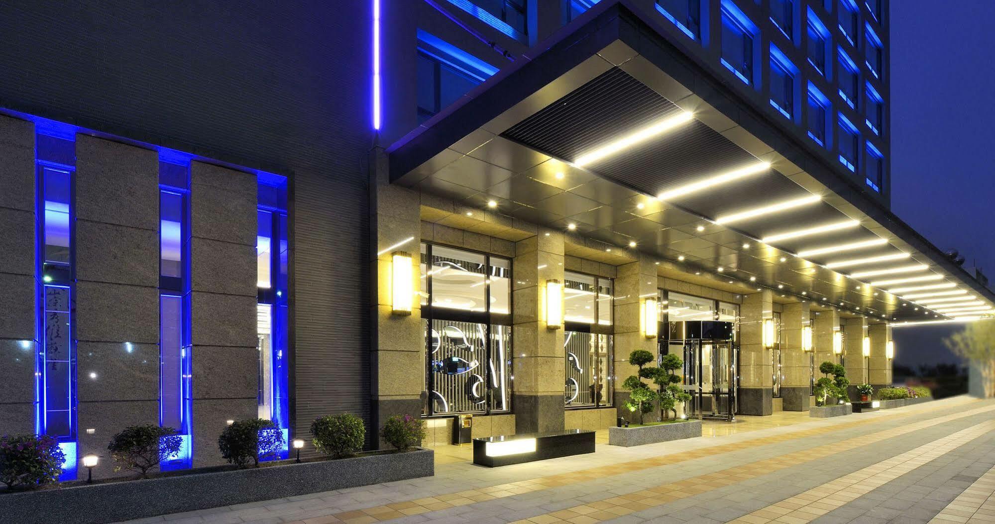 Tsun Huang Hotel Csiaji Kültér fotó